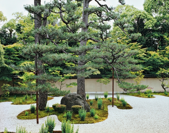 Jacqueline Hassink<br /> <em>Rozan-ji 4,&nbsp;Central Kyoto,&nbsp;8 June 2009 (8:00–9:00)</em><br /> Chromogenic prints<br />41 x 51", 50 x 63", and&nbsp;63 x 79"&nbsp; &nbsp;Shared edition of 7<br />