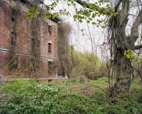 Christopher Payne<br /> <i>Nurse's Home</i>, 2009<br /> Archival pigment ink prints<br /> 24 x 20" &nbsp; &nbsp;Edition of 20<br /> 50 x 40" &nbsp; &nbsp;Edition of 10<br /> 60 x 50" &nbsp; &nbsp;Edition of 5