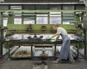 Christopher Payne<br /> Steinway series<br /> <em>Piano Lid Polishing Machine</em>, 2012<br /> Archival pigment ink prints<br /> 24 x 20" &nbsp; &nbsp;Edition of 20<br /> 50 x 40" &nbsp; &nbsp;Edition of 10<br /> 60 x 50" &nbsp; &nbsp;Edition of 5